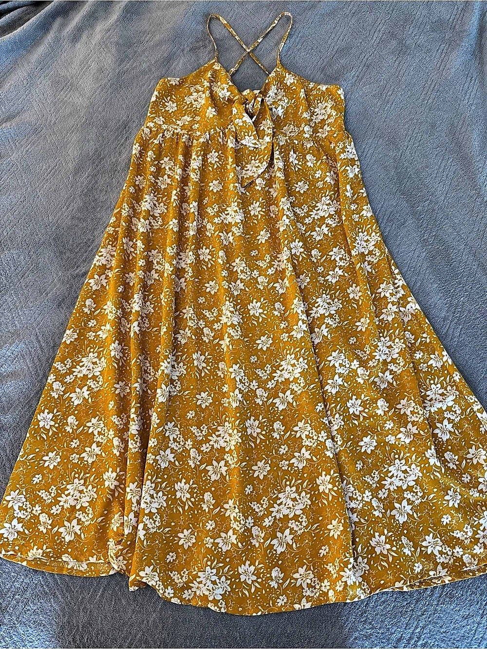 CUPSHE Floral Maxi Dress in Orange & White Size Large